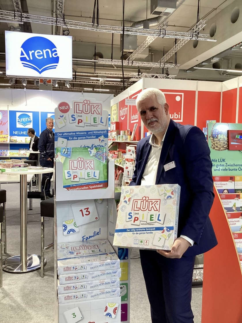 Spielwarenmesse-Arena-Verlag.jpeg