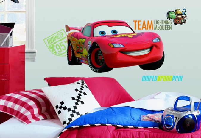 disneycars2lightningmcqueen.jpg