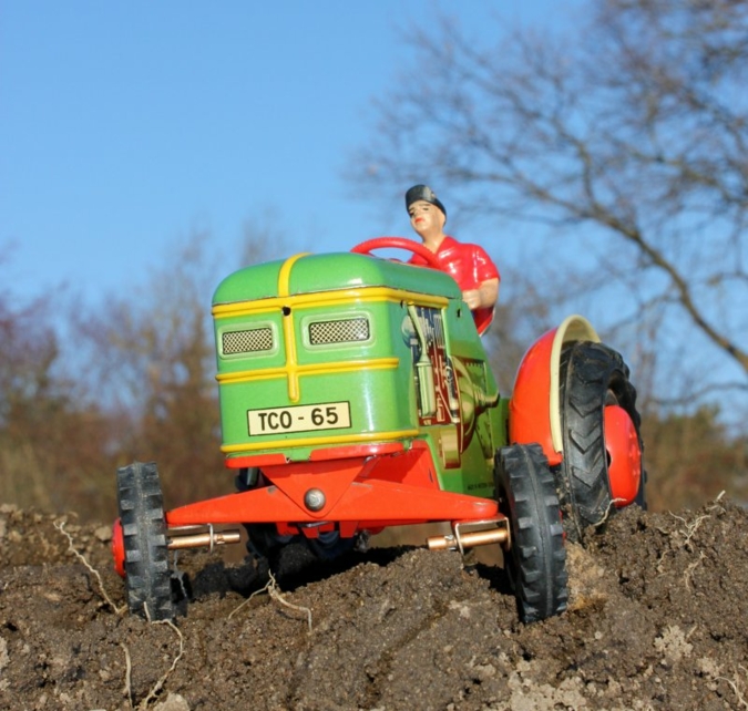 Spielzeugmuseum-Traktoren.jpg