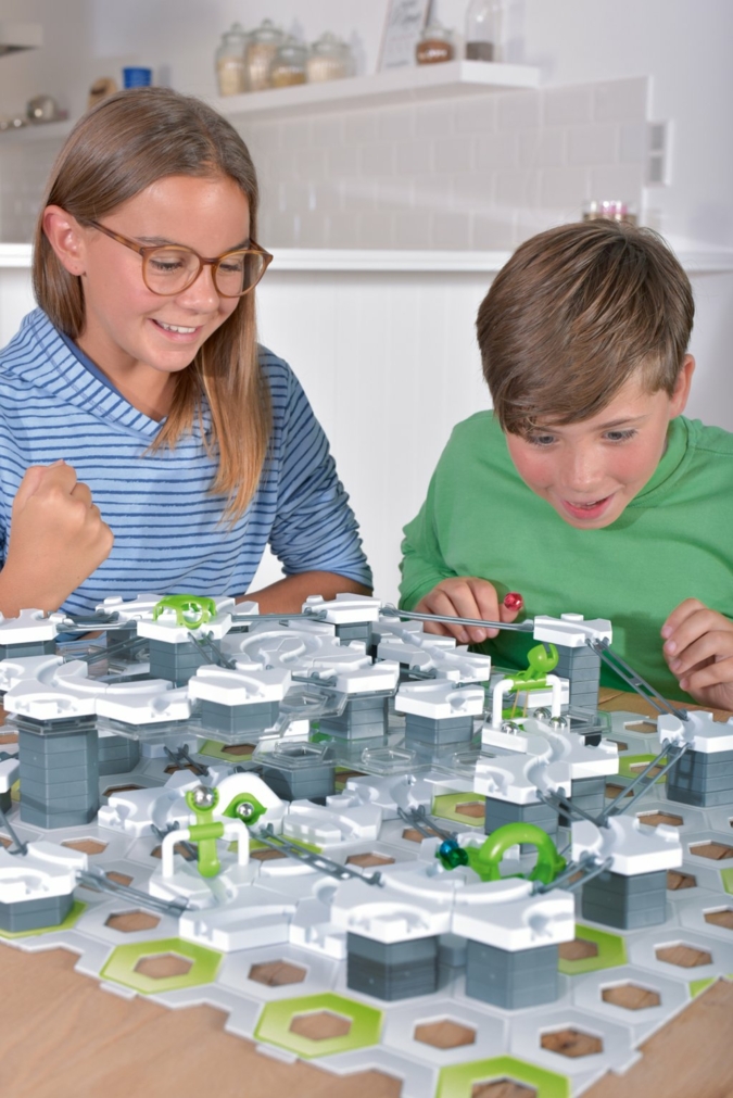 Ravensburger-GraviTrax.jpg