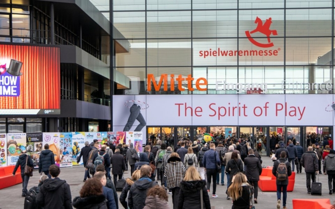Spielwarenmesse-Eingang-.jpeg