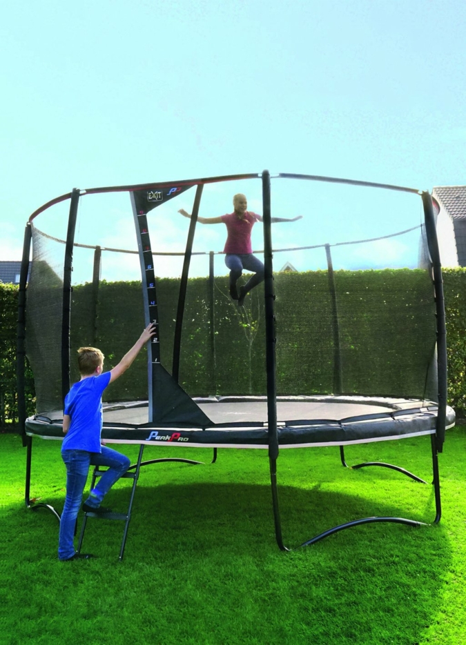 Exit-Toys-Trampolin.jpg