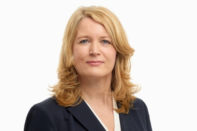 Brandhurst-Kathrin-Universal.jpg