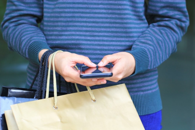 EinkaufenHandy.jpg