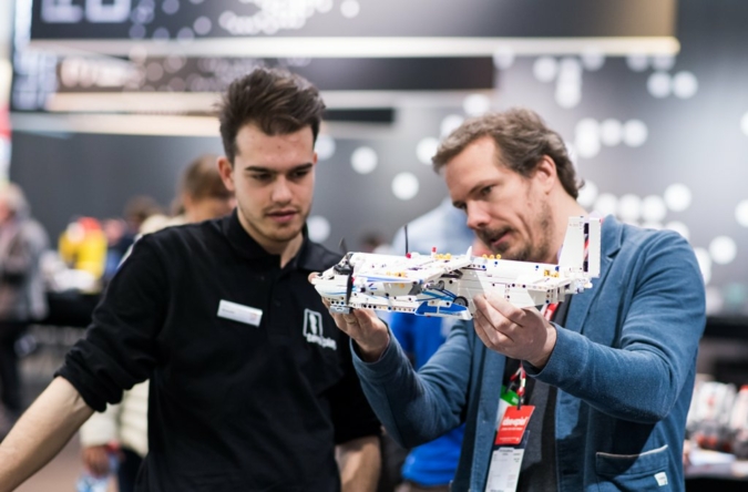 Tech2Play-Spielwarenmesse-2017.jpg