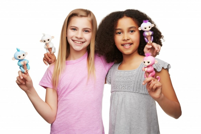 Fingerlings-Jazwares.jpg