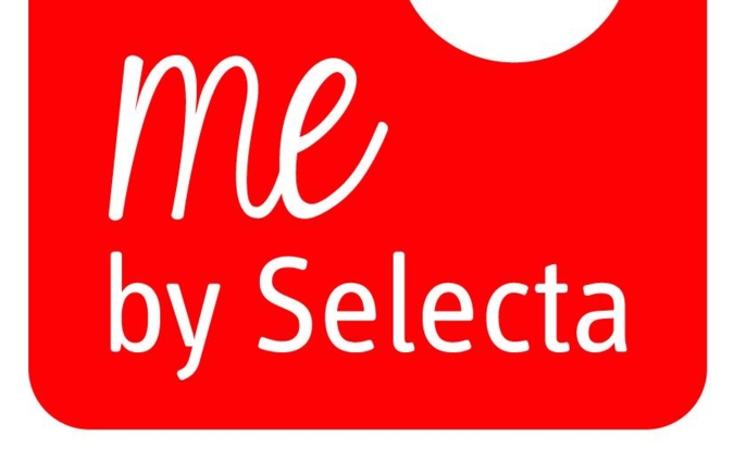 me by selecta Logo