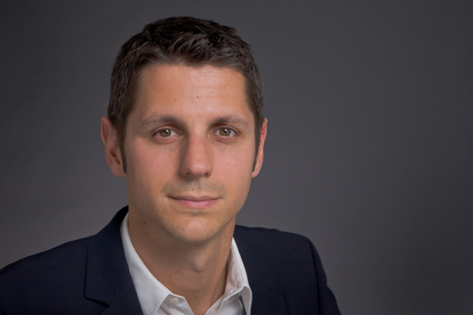 Portrait_Cay_Möntmann