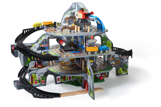 2017_SWM_TA_CH0277_Mighty-Mountain-Mine