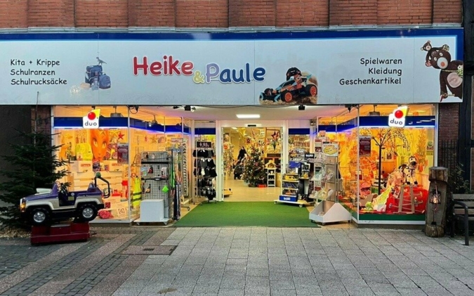 Heike-und-PauleVerdenEingang.jpg