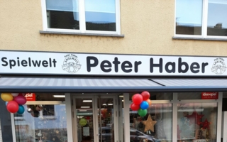 Peter-Haber-SpielweltFront.jpg