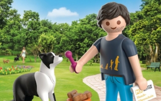 Playmobil-Hundetrainer-Martin-Ruetter-Copyright-Playmobil.jpg