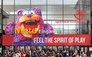 Eingang-Mitte-Spielwarenmesse.jpg