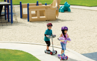 Robo-Kitten_Lifestyle_1