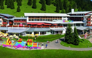 AnsichtOberjochSommer_Hautpbild