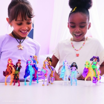 Spin-Master-Unicorn-Academy.jpg