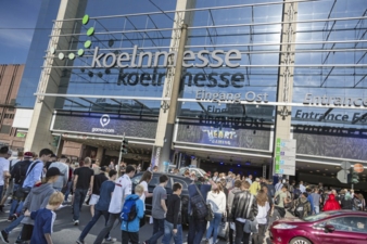 Koelnmesse-Eingang.jpg