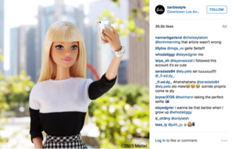 115435_barbie-selfie.png