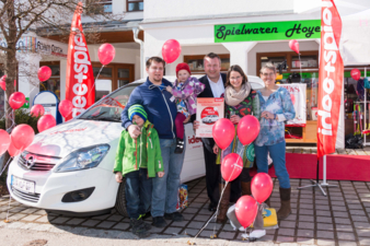 idee+spiel Übergabe Hauptpreis in Tutzing